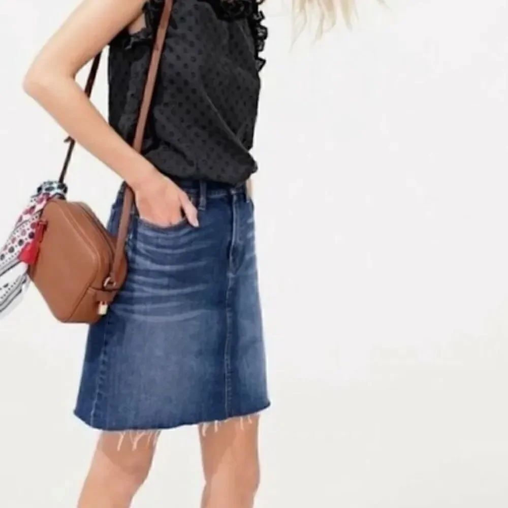 J. Crew A-Line Medium Wash Mini Skirt Denim Cutoff Jean Raw Edge Hem Size 26